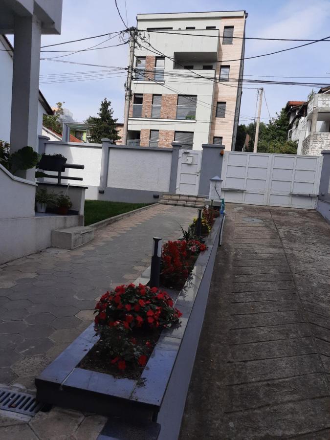 Divizija Lux Apartments بلغراد المظهر الخارجي الصورة